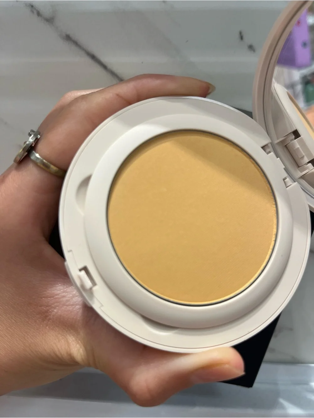 Laura Mercier Translucent Pressed Setting Powder - Ultra-Blur